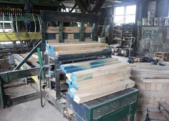 Campbell Pallet Nailer and Assembly System